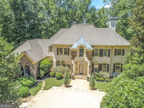 450 Birkdale Dr, Fayetteville, GA 30215