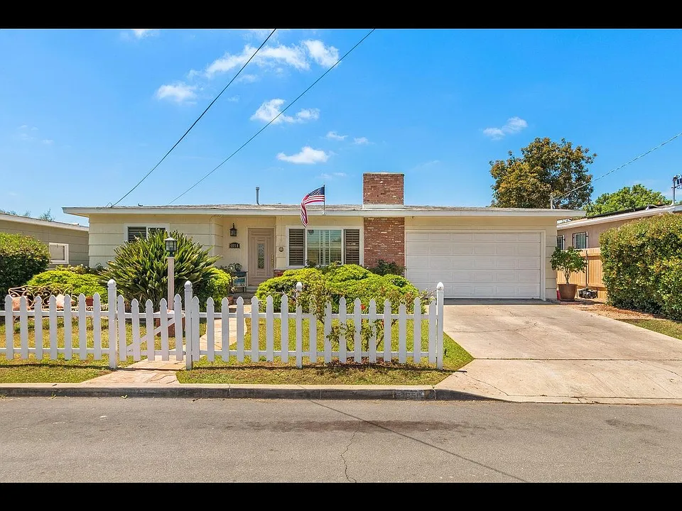 4658 Terry Ln