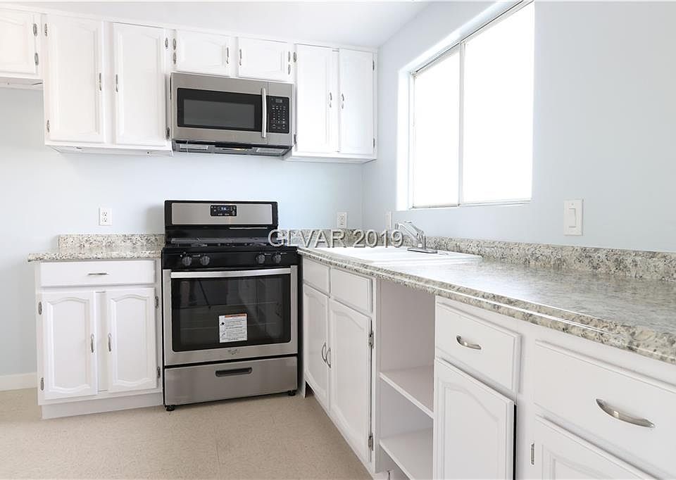 1st image of 3435 Death Valley Dr