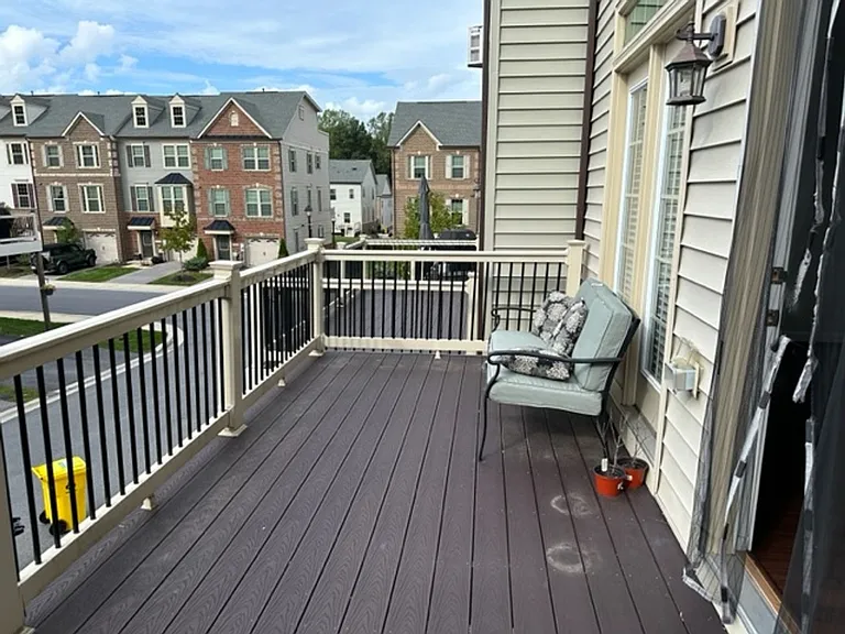 7313 Taylors Hill Ln — Photo 31