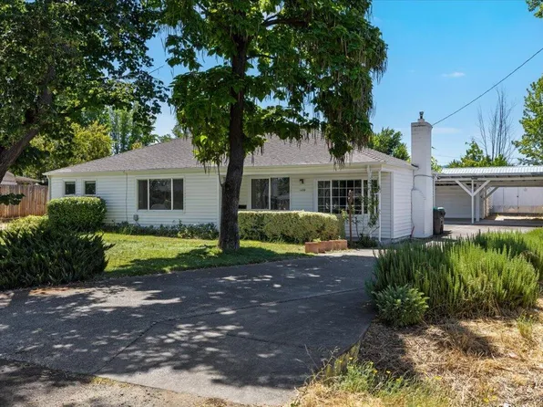 1650 Grand Ave, Medford, OR 97504