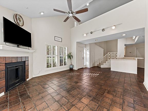 4th image of 1829 Bering Dr APT 24