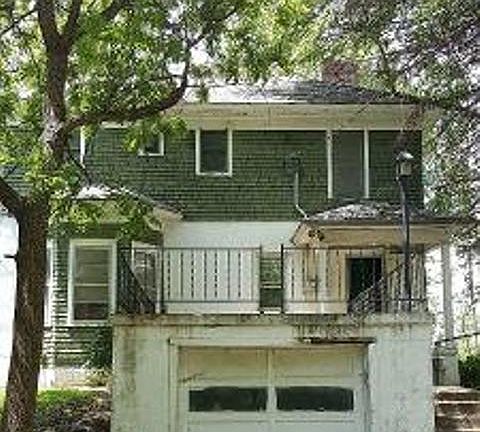 4th image of 302 South Ave