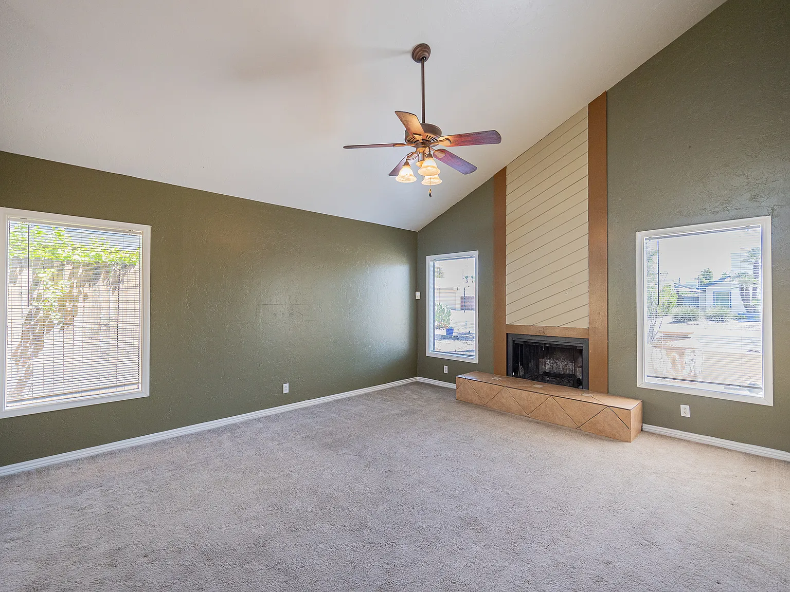 5502 E Roanoke Ave, Phoenix Az — Photo 4