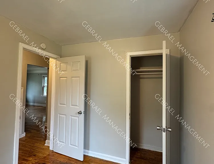 952 Salisbury Ave — Photo 8