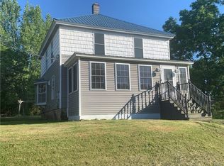 5 Garden Rd, Philadelphia, NY 13673