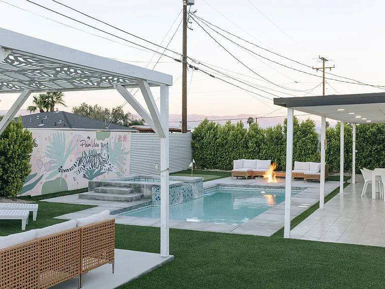 390 W Palm Vista Dr — Photo 42