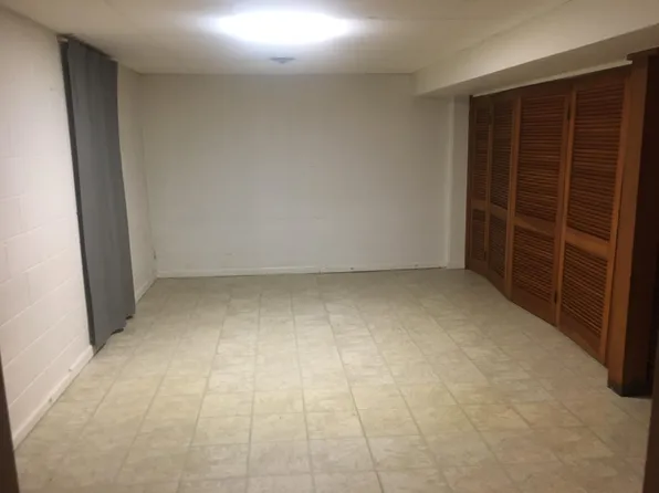 207 S Lincoln Park Dr #E, Evansville, IN 47714