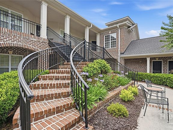 3rd image of 411 Southbridge Boulevard #606