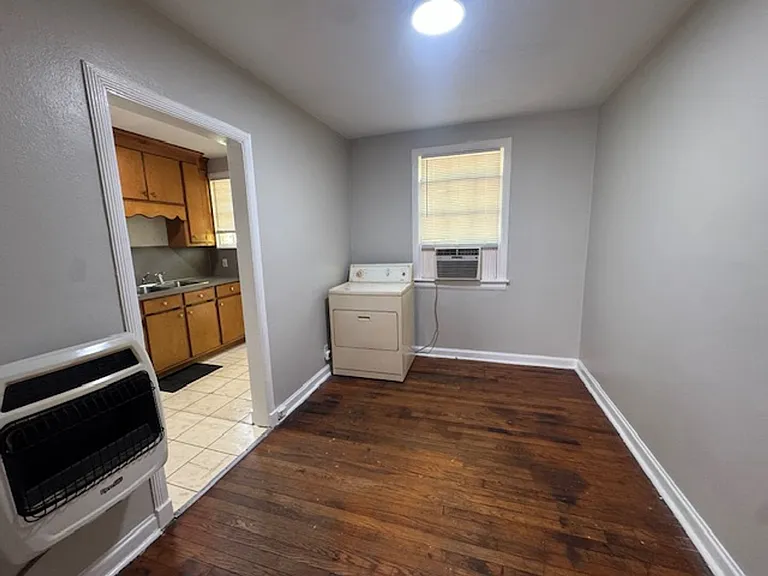 319 Olivia Ct — Photo 9