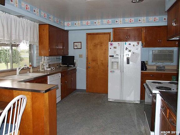 4th image of 1223 Van Buren St