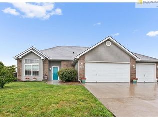 1022 Carlisle Dr, Raymore, MO 64083