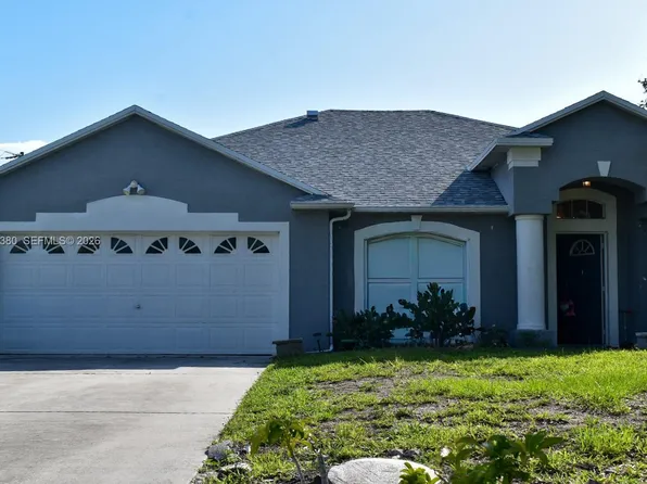 1834 SW Gemini Ln, Port Saint Lucie, FL 34984