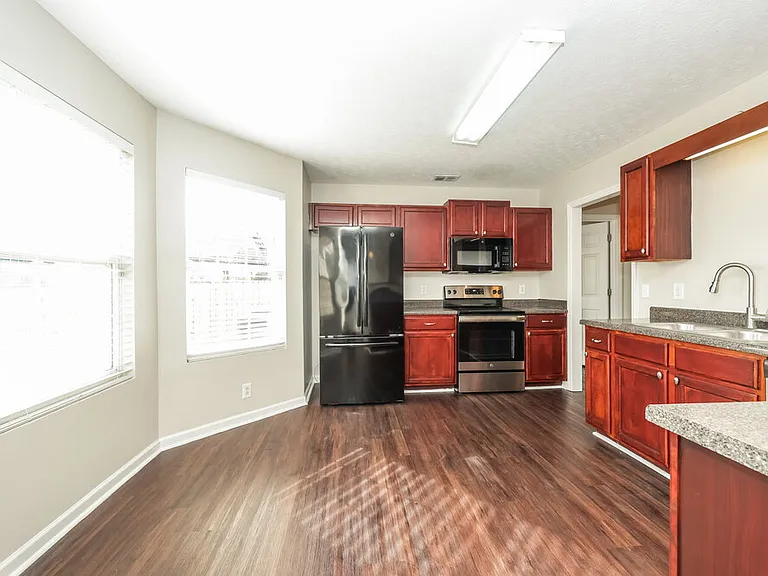 2722 Apostle Ln — Photo 7