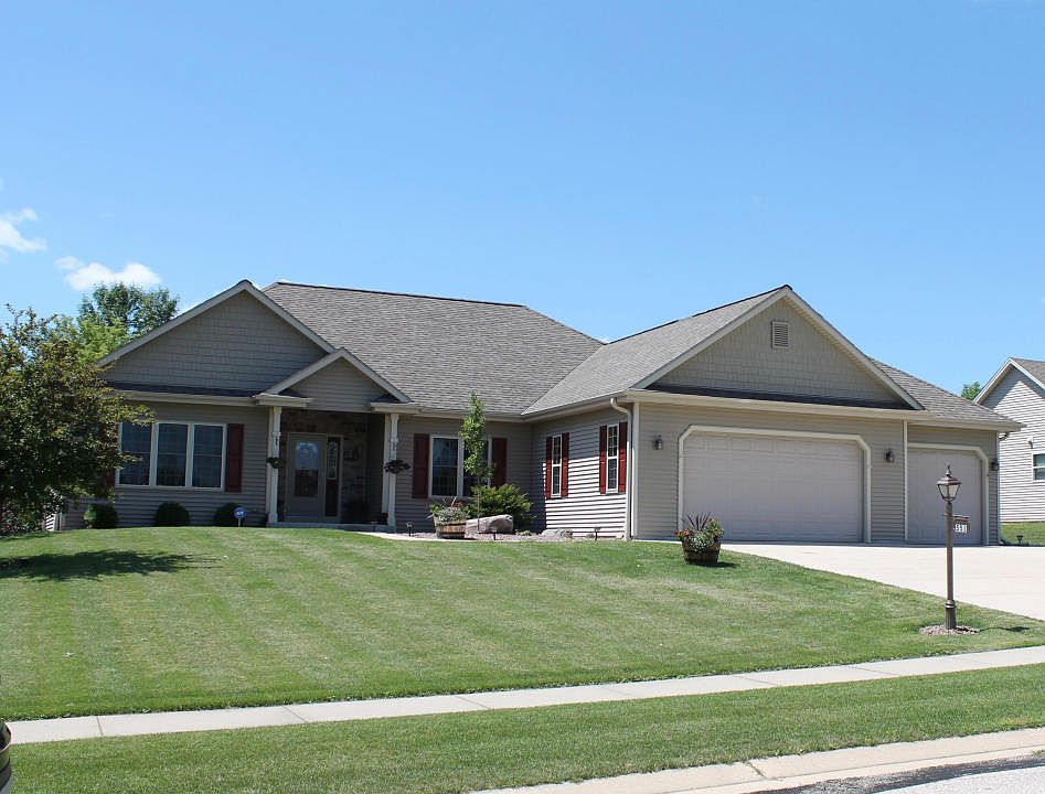 1st image of N551 Westview Dr