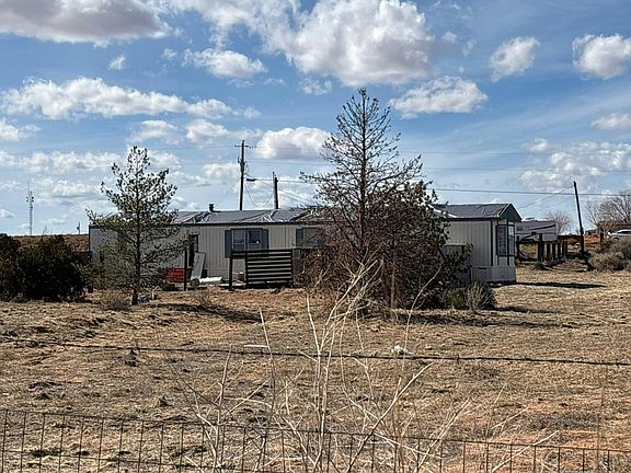 2nd image of 21 San Domingo Rd