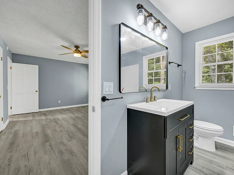 2905 Chatsworth Rd #B — Photo 25
