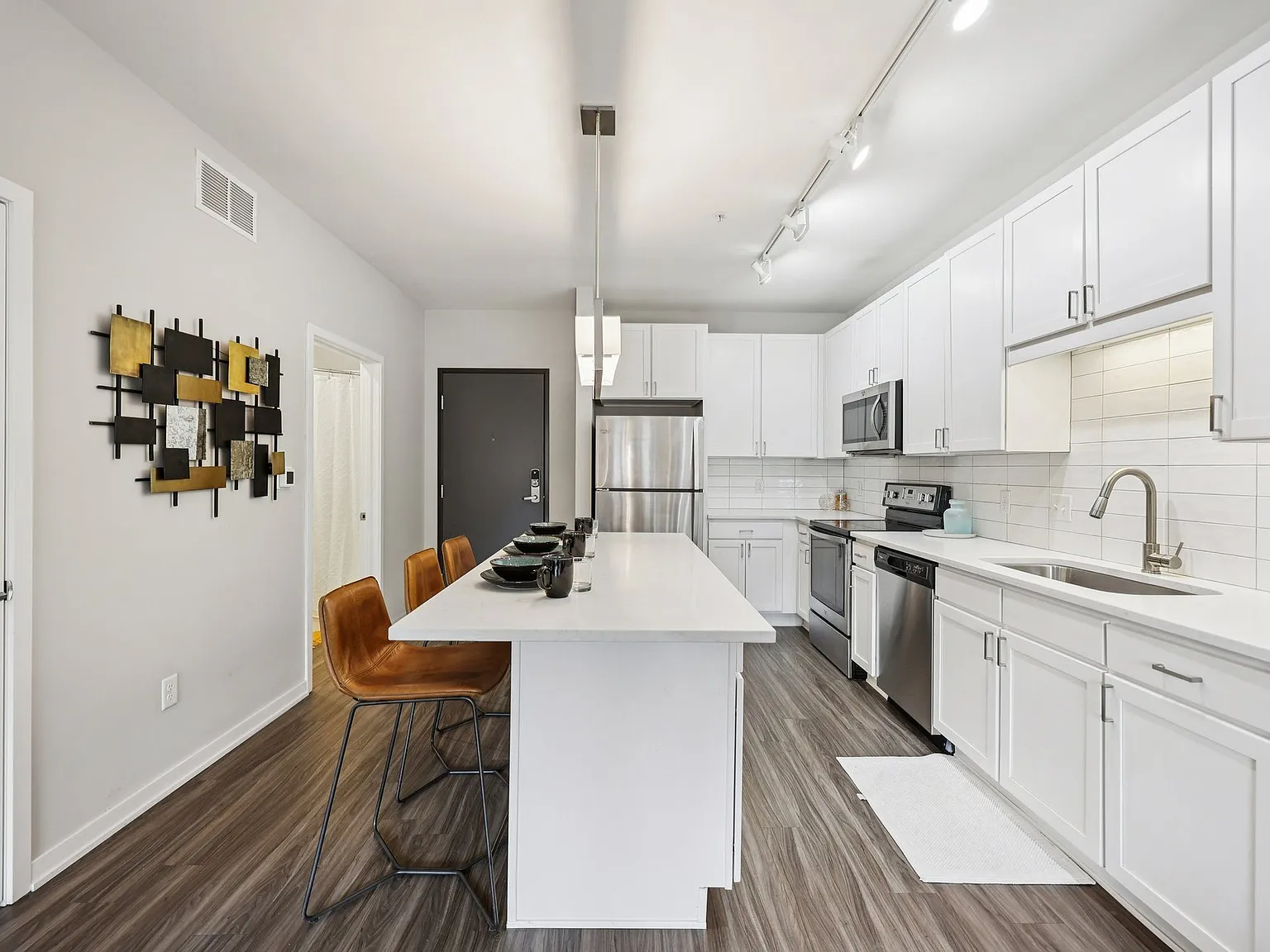 Oxbo Urban Rentals — Photo 2