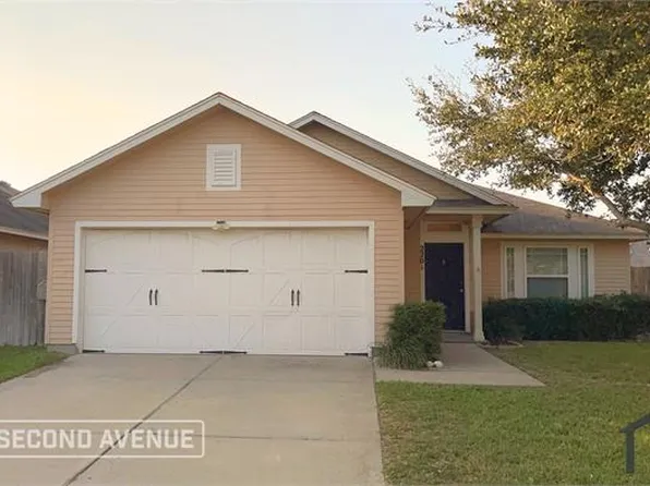 2201 Encino Dr, Corpus Christi, TX 78414