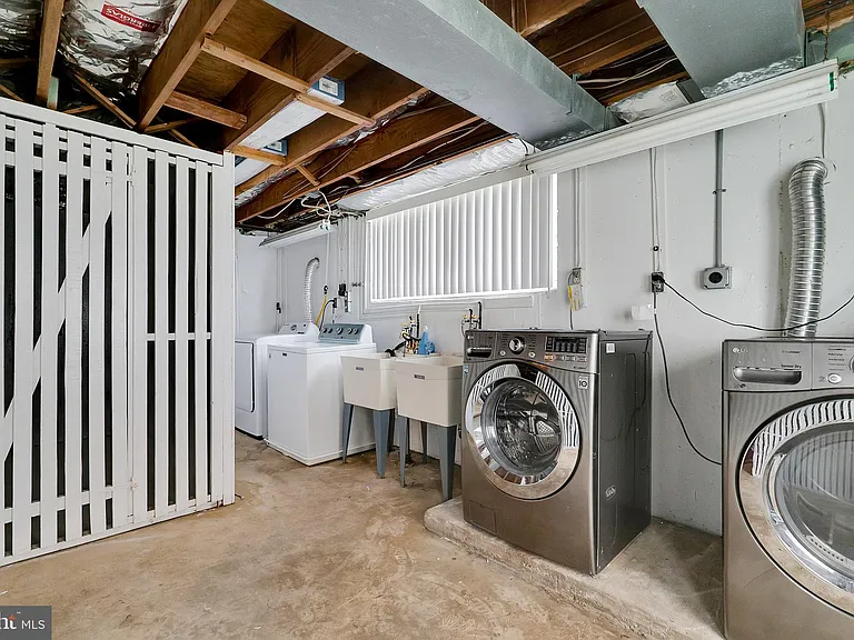 9754 E Roosevelt Blvd #1 — Photo 25