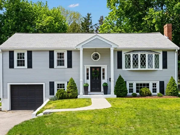 45 Clark Ave, Walpole, MA 02081
