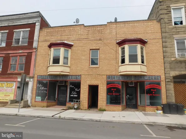 31 Valley St, Lewistown, PA 17044