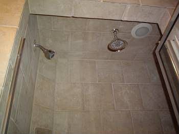 5th image of 28 Breezy Hill Dr