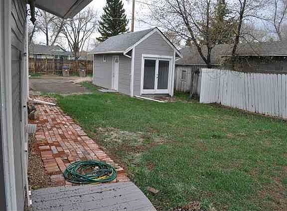 5th image of 1011 S 4th St