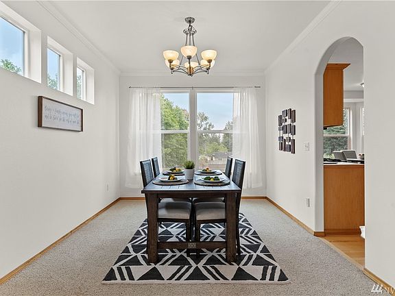 4th image of 13915 London Ln