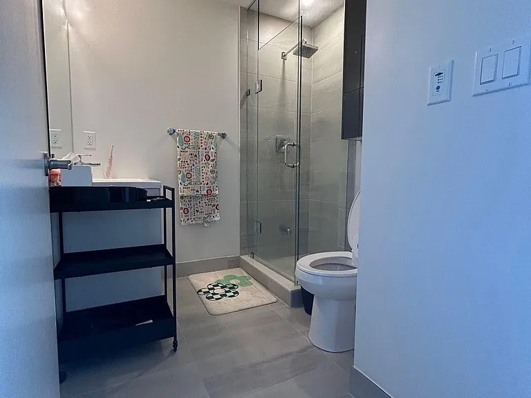 188 Fairview Mall Dr #627 — Photo 9