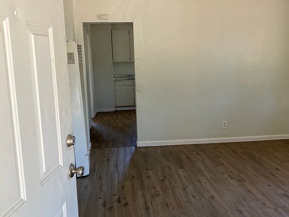 5th image of 2217 A St