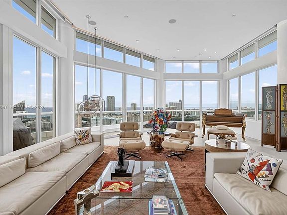 5th image of 1100 Biscayne Blvd #Penthouse 80