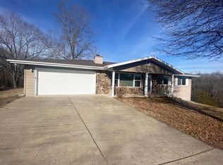 137 Stone Cir, Branson, MO 65616