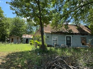 419 W Pine St, Whitewright, TX 75491