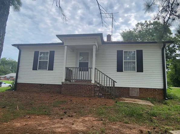 516 E Center St, Lexington, NC 27292