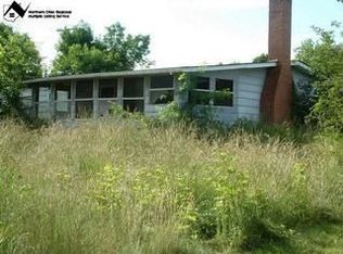 9107 State Route 82, Garrettsville, OH 44231
