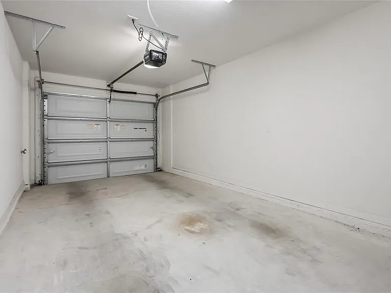 2726 Idyll Lakes Cir — Photo 22
