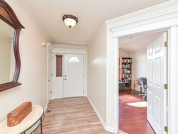 4th image of 4257 W Summerhaven Dr
