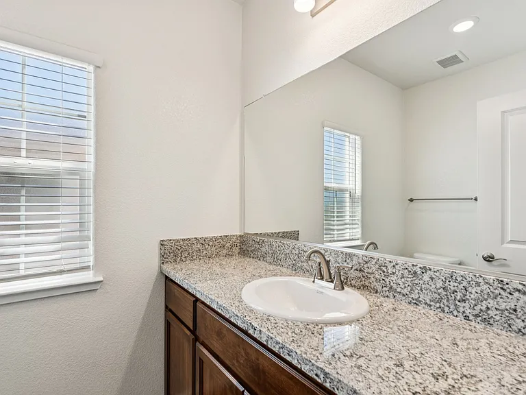 Astoria Place — Photo 49