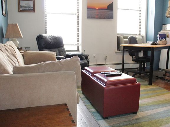 3rd image of 174 E 90th St APT 4A