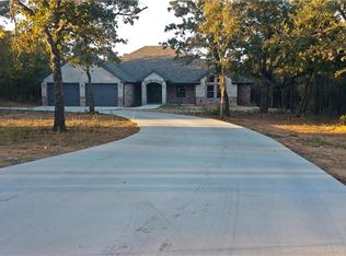 51 Tack Rd, Mineral Wells, TX 76067