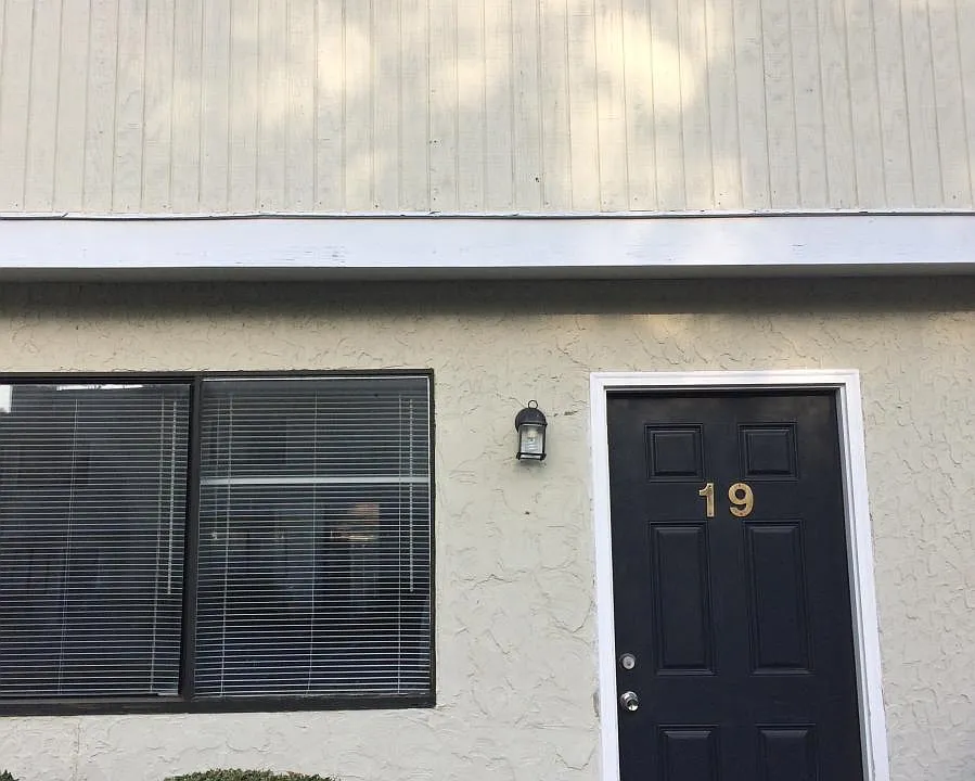 1465 Grant Cir #19