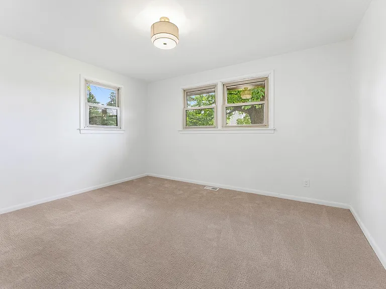 109 White Horse Pike N — Photo 15