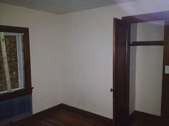 5th image of 108 E Pennywood Ave