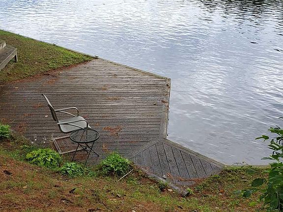 2nd image of 717 E River Dr