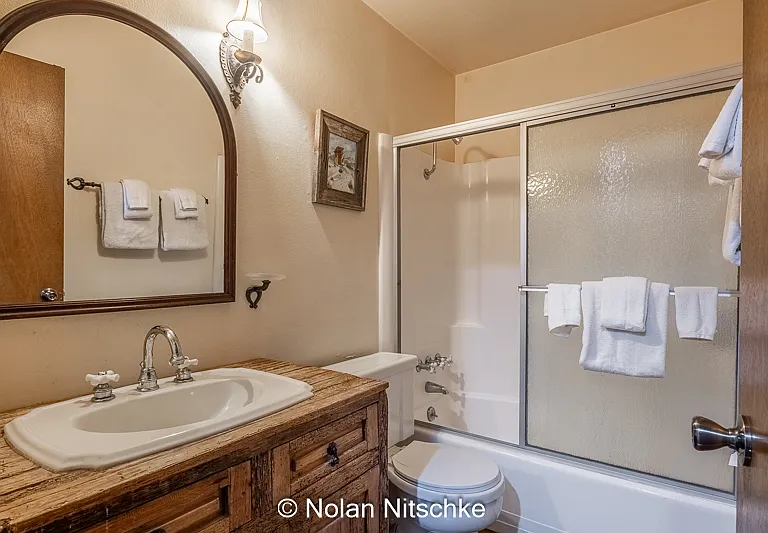 165 Old Mammoth Rd #127 — Photo 10