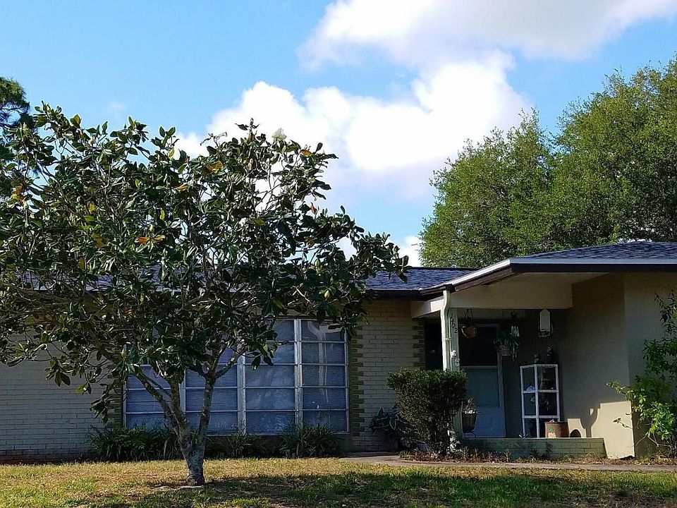 1st image of 1402 Gleneagles Cir