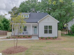 11 Anchorage Dr, Greenville, SC 29607