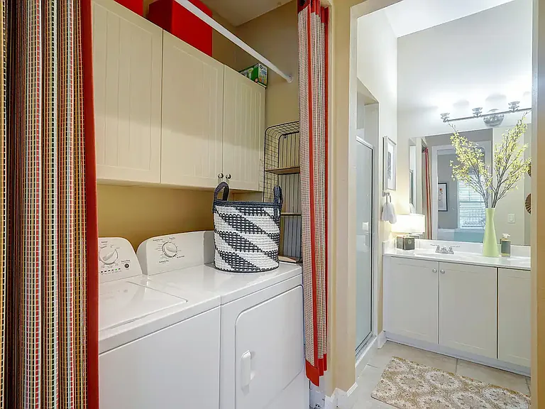 Private In-unit Washer and Dryer