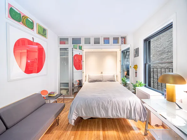 46 West 83rd Street 4F image 2 of 8